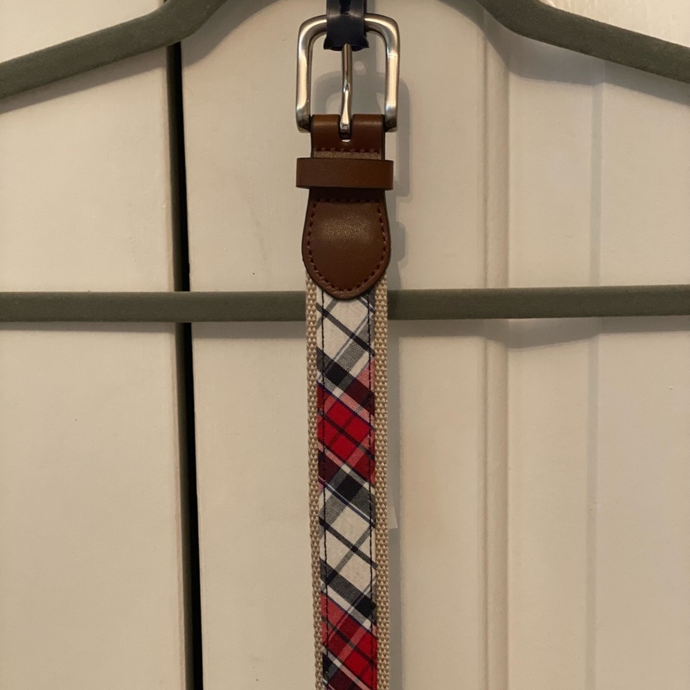 BOY’S Tartan & Leather Belt. Size 26.  Never worn, tag still on…